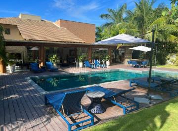Casa · 700m² · 7 Quartos · 8 Vagas · Locação temporada em Trancoso, Casacom 7 suítes, piscina e Staff