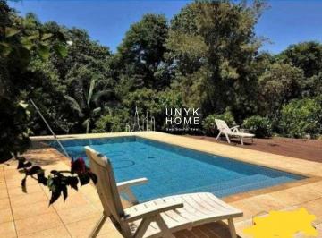 Casa · 342m² · 4 Quartos · 5 Vagas · Casa com 4 suítes em Chácara na Cidade de Cotia.