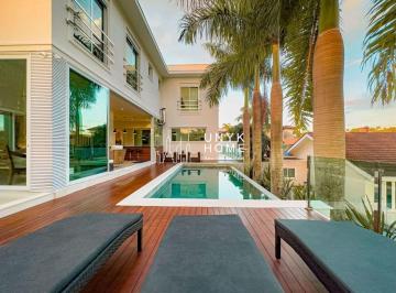 Casa · 750m² · 4 Quartos · 6 Vagas · Sobrado à venda no residencial 11