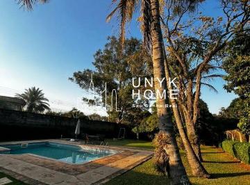 Casa · 270m² · 2 Quartos · 3 Vagas · Vende-se Casa em Chácara , na cidade de Americana.