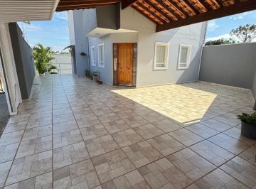 Casa · 176m² · 3 Quartos · 4 Vagas · CASA MOBILIADA À VENDA COM PISCINA E 3 QUARTOS EM JUNDIAÍ-SP!