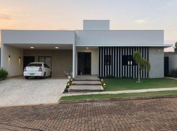 Casa · 250m² · 3 Quartos · 3 Vagas · VENDA | Casa, com 3 dormitórios em Condominio Araucaria, Marialva