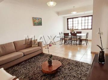 Casa · 170m² · 2 Quartos · 8 Vagas · Sobrado Tremembé, 2 dormitórios, churrasqueira, espaço para academia ou salão de festas e 8 vagas.