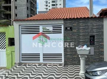 Casa · 84m² · 2 Quartos · 2 Vagas · Casa em  Rua São Lourenço - Santa Eugênia - Mongaguá/SP