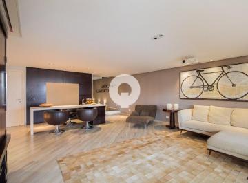 Apartamento · 203m² · 4 Quartos · 2 Vagas · APARTAMENTO À VENDA PRÓXIMO AO CLUBE CURITIBANO