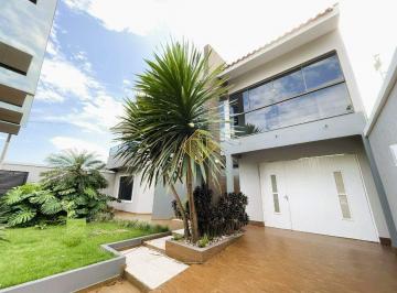 Casa · 296m² · 3 Quartos · 2 Vagas · **Sobrado com piscina à venda, 1 suíte e 2 quartos, 2 vagas, Jardim Porto Alegre - Toledo/PR