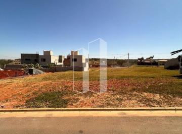 Casa · 525m² · Lote Condomínio Horizontal Jardins Parma - Senador Canedo, GO