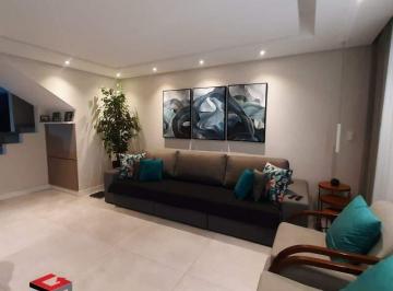 Casa · 240m² · 3 Quartos · 3 Vagas · Sobrado à venda 3 quartos 1 suíte 3 vagas Curuçá - Santo André - SP