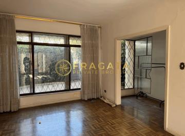 Casa · 220m² · 3 Quartos · 2 Vagas · Casa à venda com 225m², com 3 dormitórios em Jardim Paulista