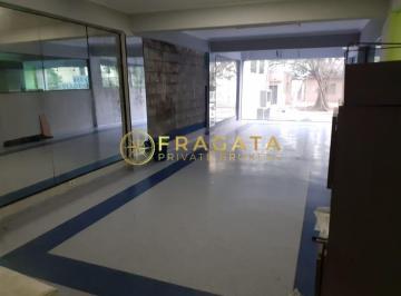 Comercial · 686m² · 17 Vagas · Prédio Comercial com 686 m² para venda ou locação em Alto de Pinheiros/SP