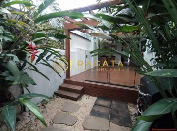 Casa · 112m² · 2 Quartos · 1 Vaga · Casa no Jardim América 2 dorms | quintal | vaga de garagem
