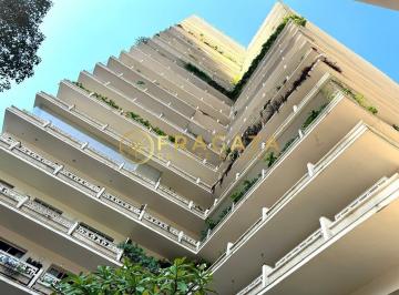 Apartamento · 180m² · 3 Quartos · 1 Vaga · Apartamento com 180 mt, varanda, 3 suítes no Jardim Paulista