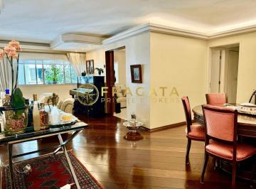 Apartamento · 179m² · 3 Quartos · 2 Vagas · Apartamento em excelente localização