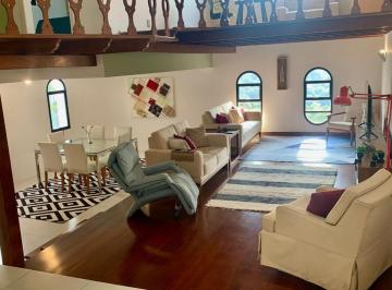 Apartamento · 242m² · 4 Quartos · 2 Vagas · Espetacular Apartamento de Luxo com 4 Quartos e 2 Suítes no Jardim Fonte do Morumbi, São Paulo-SP!