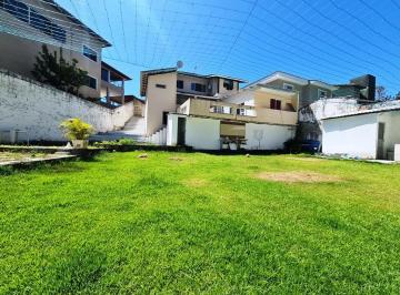 Casa de 3 quartos, Lauro de Freitas · Casa amplo terreno em cond. fechado!!