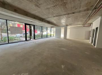 Comercial · 345m² · Venda de Loja Comercial no Brooklin - 345m² e 4 Banheiros - São Paulo-SP