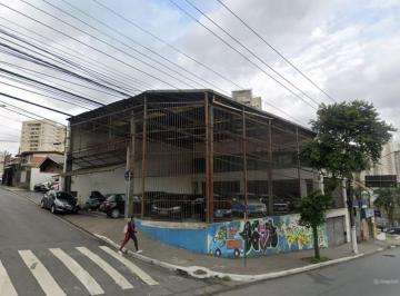 Comercial · 600m² · 4 Vagas · Loja comercial para venda ou aluguel em Santo Amaro - Vila Sofia: 600m², 2 Banheiros, 4 Vagas