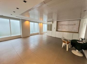 Comercial · 230m² · 4 Vagas · Casa Comercial para Locação no Jardins 5 salas, 2 banheiros, 4 vagas, 230m²