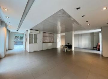 Comercial · 230m² · 4 Vagas · Casa Comercial para Locação no Jardins 5 salas, 2 banheiros, 4 vagas, 230m²