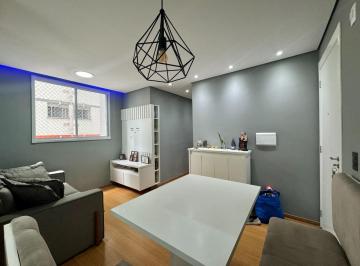 Apartamento · 42m² · 2 Quartos · Apartamento à venda em São Paulo-SP, bairro Parque Maria Helena: 2 quartos, 1 banheiro, 42,00m² de á