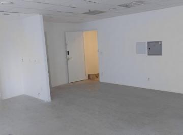 Comercial · 80m² · 2 Vagas · Oportunidade imperdível: Sala comercial de 80m² em Pinheiros, São Paulo - 3 salas, 1 banheiro, 2 vag