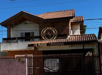 Foto 01 · Venda de Casa Sobrado com Área Gourmet com Churrasqueira, Vila Betânia - Zona Central de São José do