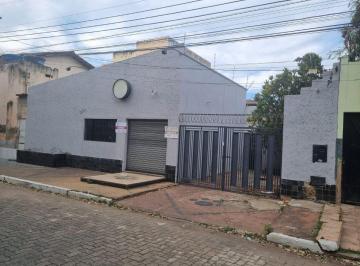 Comercial , Governador Valadares · Casa Comercial à Venda – Bairro São Pedro, Rua Ibituruna