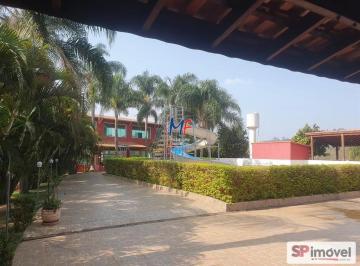 Comercial · 254m² · 4 Quartos · Excelente prédio comercial em Ponunduva, Cajamar/SP, com 2730 m² terreno, 254 m2 a.c.,  10 vagas. Ac