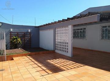 Casa · 260m² · 4 Quartos · 4 Vagas · Casa à venda em Londrina, Jardim Roveri, com 4 quartos, com 260 m²