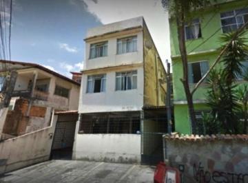 Apartamento de 3 quartos, Salvador · Apartamento Amplo na Rua de cima da Santa Mônica
