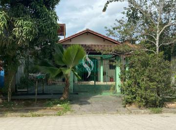 Casa · 200m² · 2 Quartos · 3 Vagas · Casa térrea à Venda em Estufa I - Ubatuba - SP
