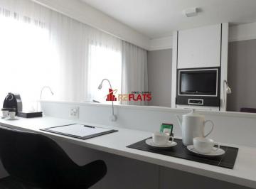 Apartamento · 33m² · 1 Quarto · 1 Vaga · Flat com ótimo preço no bairro Moema. Confira!