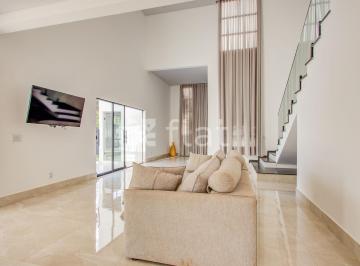 Casa · 600m² · 4 Quartos · 2 Vagas · Casa Nova no Setor de Mansões IAPI Guará II