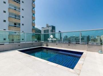 Apartamento · 374m² · 4 Quartos · 3 Vagas · Cobertura para aluguel no Centro em São Vicente.