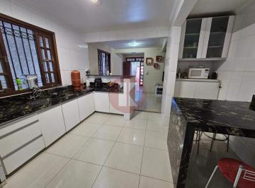 Casa · 193m² · 3 Quartos · 4 Vagas · Casa à venda, 3 quartos, 1 suíte, 4 vagas, Trevo - Belo Horizonte/MG