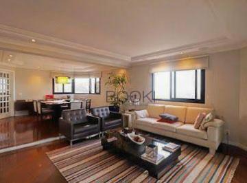 Sala de Estar · Oportunidade no Alto de Pinheiros