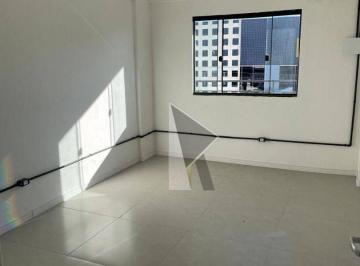 e58ea9c897e4b2bf6b058820002c08345bcc3ee9 · Apartamento com 1 dormitório para alugar, 60 m² por R$ 1.750,00/mês - Centro - Navegantes/SC