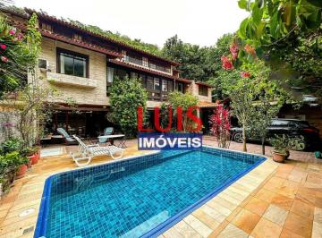 fb41c476f1239b2832aade188aa1c3c94a4f2afd · Casa com 6 dormitórios à venda, 391 m² por R$ 3.800.000,00 - Itacoatiara - Niterói/RJ