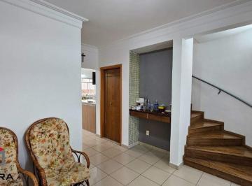 Casa · 209m² · 3 Quartos · 4 Vagas · Sobrado à venda 3 quartos 1 suíte 4 vagas Santo Antônio - Santo André - SP