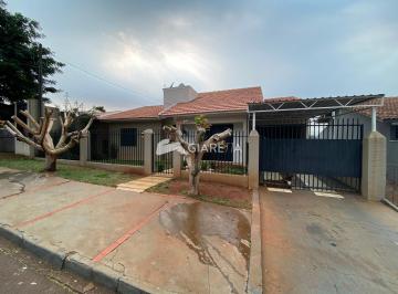 Casa · 140m² · 3 Quartos · 3 Vagas · Casa muito bem localizada para venda no CENTRO de TOLEDO-PR