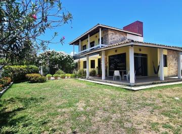Casa de 3 quartos, Lauro de Freitas · Casa com amplo terreno em Vilas do Atlântico!!