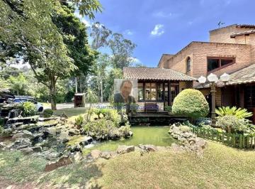 Casa · 300m² · 4 Quartos · 12 Vagas · Casa a Venda no Cond. Nova Higienópolis - LINDA! Rústica, 4 sts, salão fest
