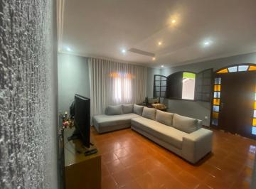 202501301119442042.jpg · Casa para Venda em Santa Luzia, São Benedito, 4 dormitórios, 1 suíte, 3 banheiros, 2 vagas