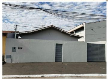 Foto · Casa comercial à venda em Aparecida de Goiânia-GO, Jardim Nova Era: 5 salas, 2 banheiros, 5 vagas de