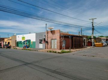 Comercial · 194m² · 2 Quartos · 2 Vagas · Conjunto de imóveis comerciais no bairro CPA III