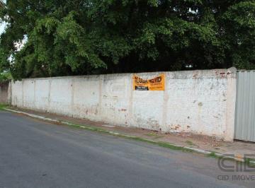 Terreno · 486m² · Terreno Comercial situado na Av. Brasil.