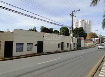 Terreno · 2700m² · Ponto comercial próximo a Av. Isaac Póvoas.