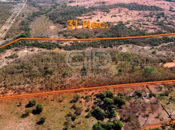 Terreno · 310000m² · 1 Quarto · Chácara de 310.000 m² à venda em Várzea Grande