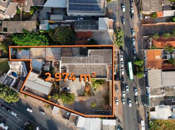 Comercial · 5878m² · Prédio com seis pavimentos na Avenida General Mello