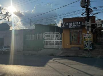 Casa · 227m² · Casa comercial na Av. Miguel Sutil